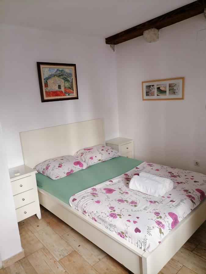 Apartments Dukic Kotor Luaran gambar