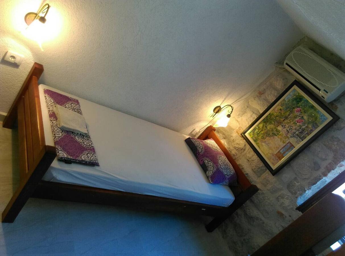 Apartments Dukic Kotor Luaran gambar
