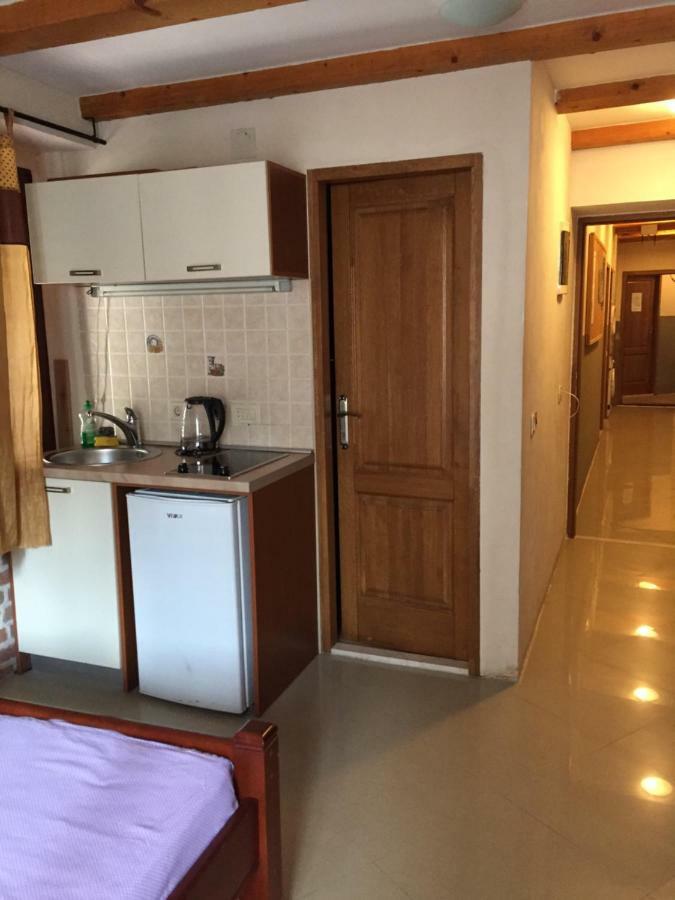 Apartments Dukic Kotor Luaran gambar
